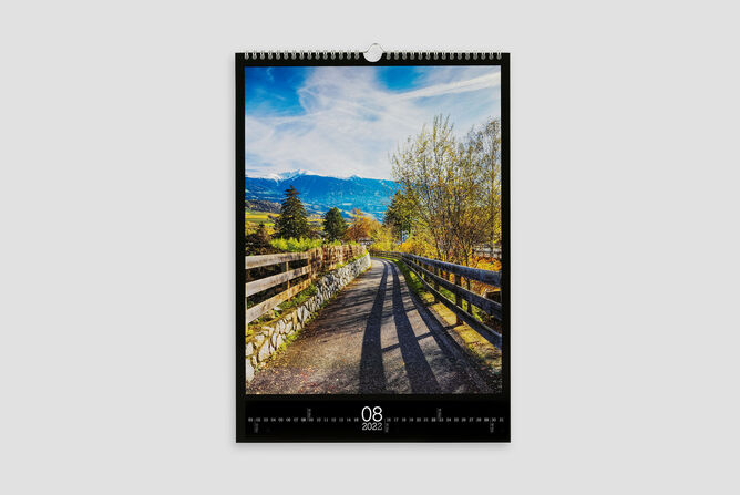 Kalendarz na biurko ze zdjęciami